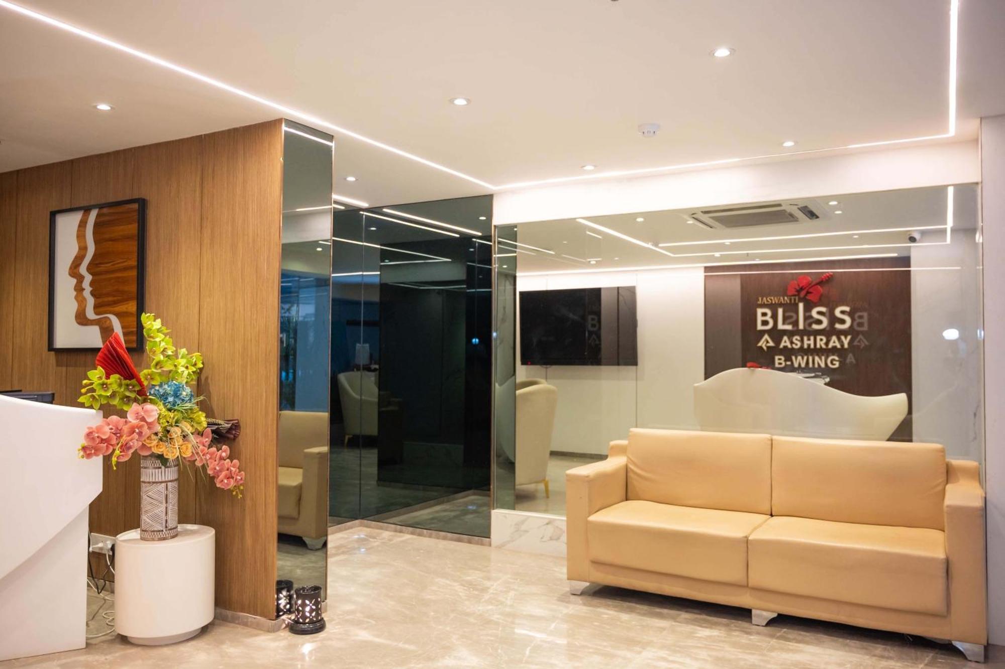 Z Bliss Suites, Bkc Bombaim Exterior foto